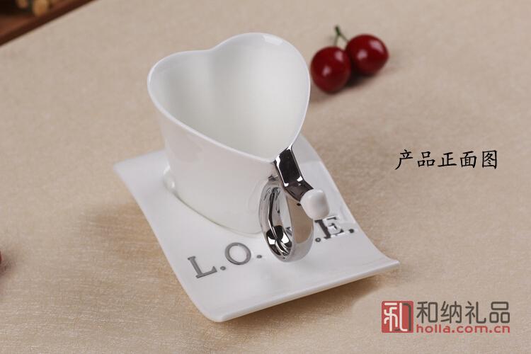 心形陶瓷杯(带杯垫)-1074